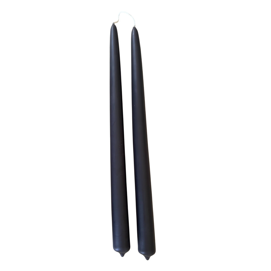 Classic dipped taper candles in pure beeswax, non-drip, in Slate color