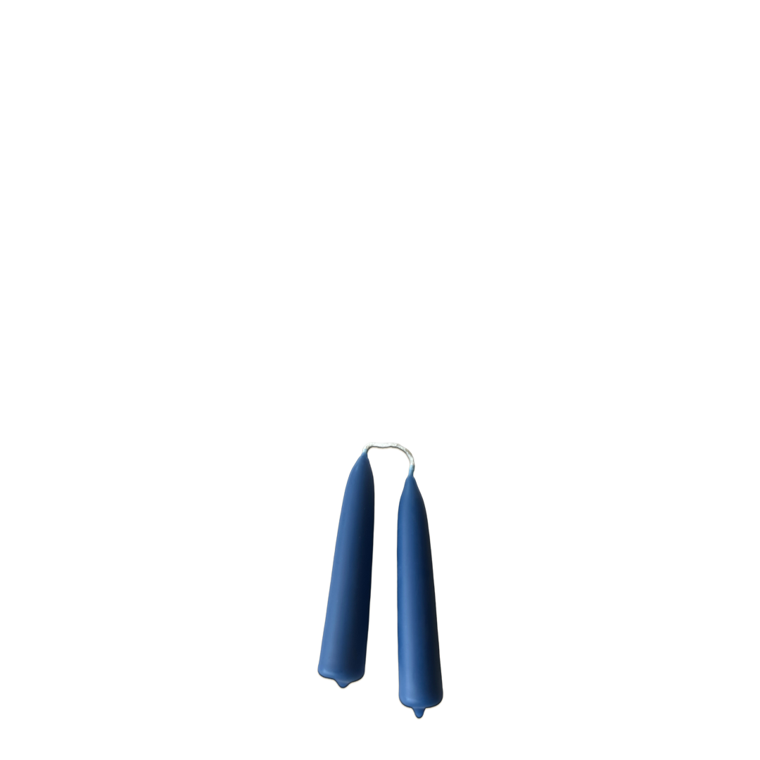  GLŌAM 5" hand-dipped mini beeswax taper candles in Le Lavandou — a soft coastal true blue, made in Santa Barbara with natural plant-based pigments.